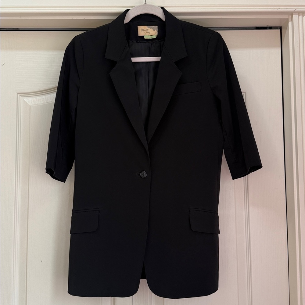 ELIZABETH AND JAMES | 3/4 Sleeve One Button Blazer